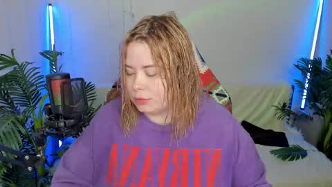 lina_linx online show from February 14, 8:21 am