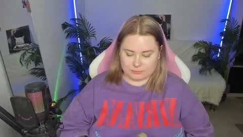 lina_linx online show from March 5, 9:37 pm