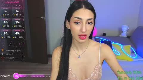 Lina Robbins  online show from February 28, 2:09 am