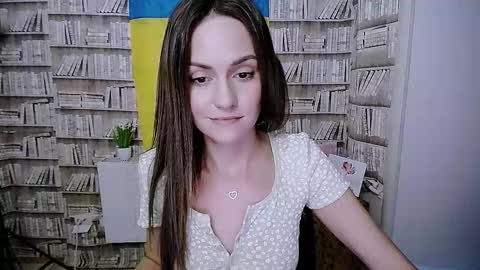 Lina online show from September 29, 7:51 am