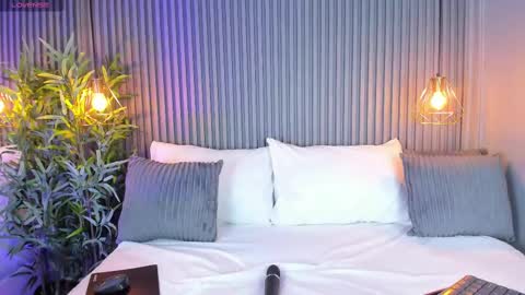 Snapshot of linaglam chatting on March 10, 10:55 pm LinaGlam online show from March 10, 10:55 pm