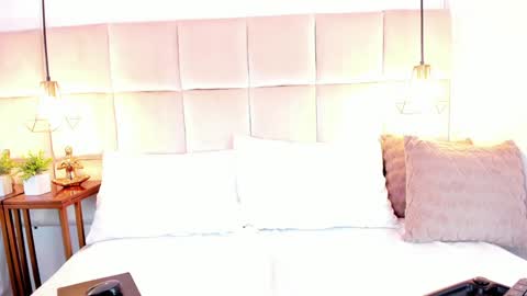 Snapshot of linaglam chatting on January 20, 10:37 pm LinaGlam online show from January 20, 10:37 pm