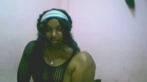 linah1123 online show from October 30, 11:27 pm