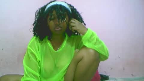 linah1123 online show from October 26, 7:20 am