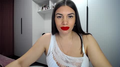 Snapshot of linasparks chatting on December 7, 8:11 pm Lina Sparks online show from December 7, 8:11 pm