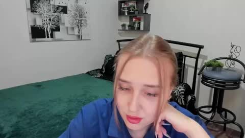 Lina online show from March 4, 8:16 pm