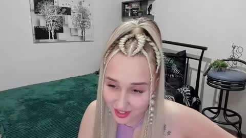 Lina online show from February 18, 11:41 pm