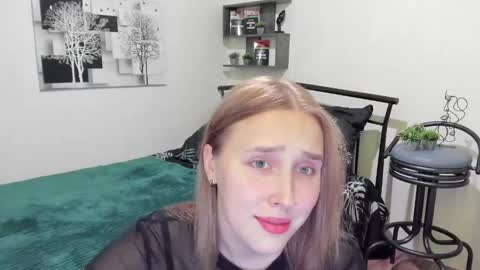 Lina online show from January 17, 9:28 pm