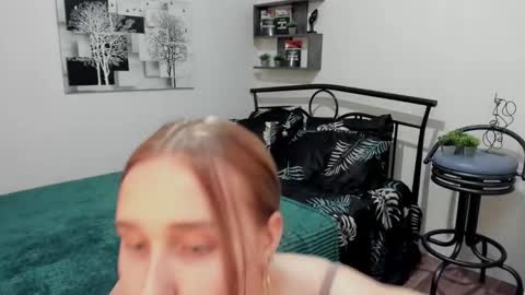 Lina online show from March 7, 12:58 am