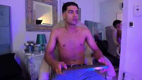 lincon_casttan online show from December 16, 11:16 am