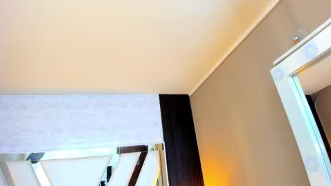  Linda  online show from November 29, 6:48 pm