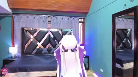 Snapshot of linda4petite chatting on March 10, 6:34 pm Linda online show from March 10, 6:34 pm