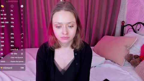 Snapshot of linda__bryant chatting on March 7, 4:45 am Linda GMT2 Mon Tu Fri Sa Su 0300am-1000 am online show from March 7, 4:45 am