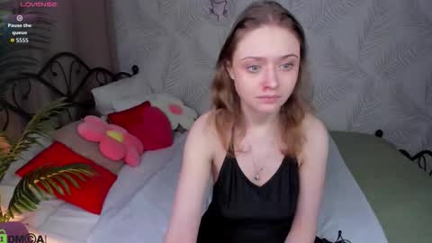 Linda  GMT2 Mon Tu Fri Sa Su  0300am-1000 am online show from March 22, 12:25 am