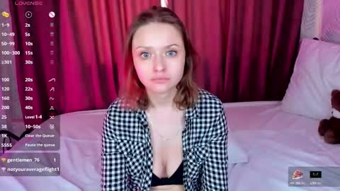 Snapshot of linda__bryant chatting on February 21, 4:07 am Linda GMT2 Mon Tu Fri Sa Su 0300am-1000 am online show from February 21, 4:07 am