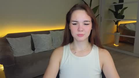 Snapshot of linda__robertz chatting on September 13, 9:28 pm linda__robertz online show from September 13, 9:28 pm