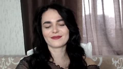 Snapshot of linda_aa chatting on March 10, 3:20 pm Linda online show from March 10, 3:20 pm