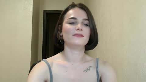 Linda online show from June 8, 7:48 pm