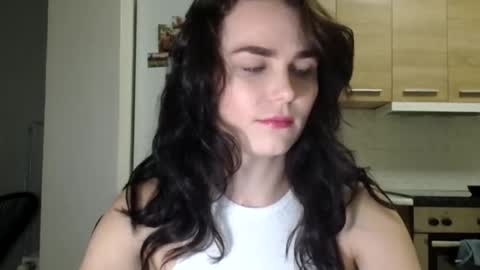 Snapshot of linda_aa chatting on September 17, 6:55 pm Linda online show from September 17, 6:55 pm