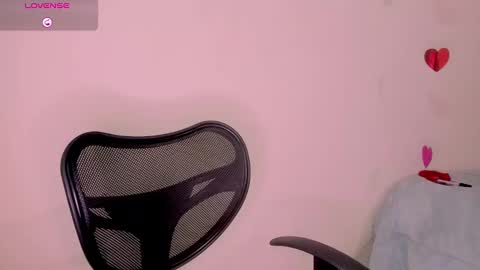 Alana online show from February 19, 12:25 am