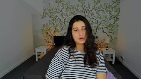 Snapshot of linda_ex chatting on February 7, 11:56 am Linda online show from February 7, 11:56 am