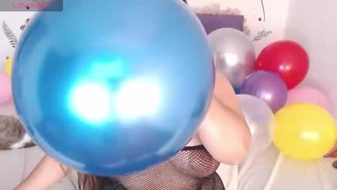 Linda  online show from June 11, 4:32 am