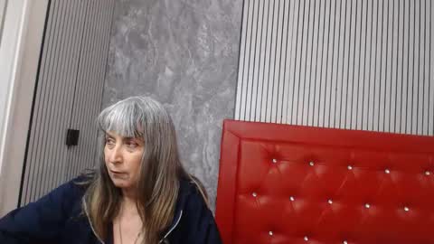 Linda online show from October 29, 11:56 am