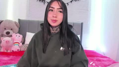 Snapshot of linda_milleer_ chatting on September 18, 10:47 pm Lindaa maria online show from September 18, 10:47 pm