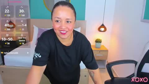 Snapshot of linda_rios_ chatting on January 31, 7:40 pm L I N D A online show from January 31, 7:40 pm