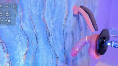 linda_sofi__ online show from February 6, 8:55 pm