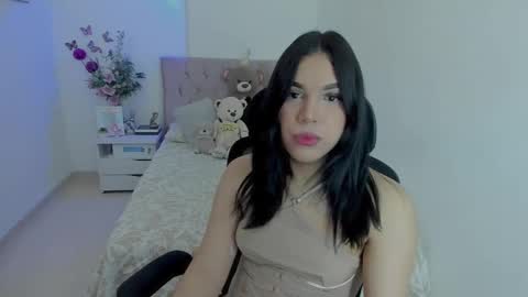   online show from February 17, 4:17 pm