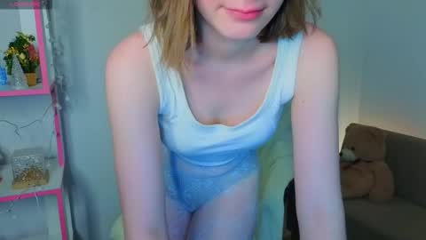 My real name is Olivia online show from February 3, 1:35 am