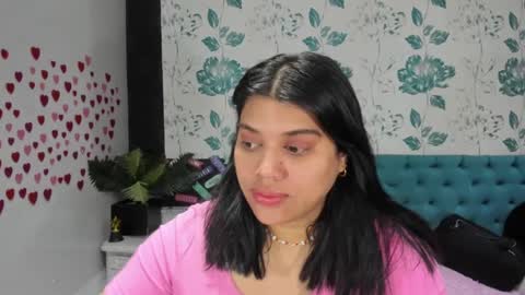 Snapshot of lindabreexlove chatting on February 24, 4:04 pm online show from February 24, 4:04 pm