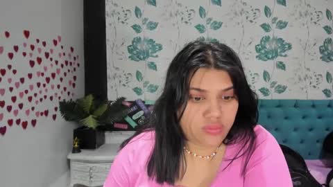 Snapshot of lindabreexlove chatting on February 24, 7:09 pm online show from February 24, 7:09 pm