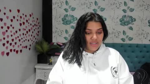 Snapshot of lindabreexlove chatting on February 21, 6:04 pm online show from February 21, 6:04 pm