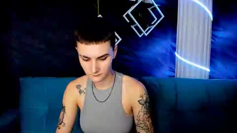 lindabryantt online show from March 2, 11:07 am
