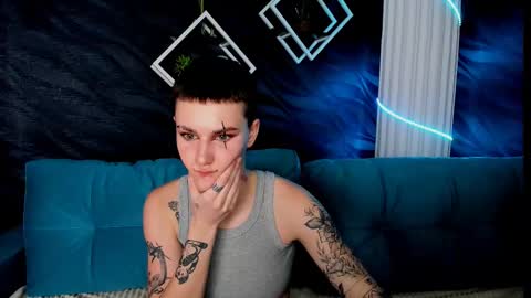 lindabryantt online show from March 6, 1:57 pm