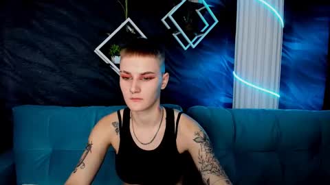 lindabryantt online show from March 9, 3:11 am