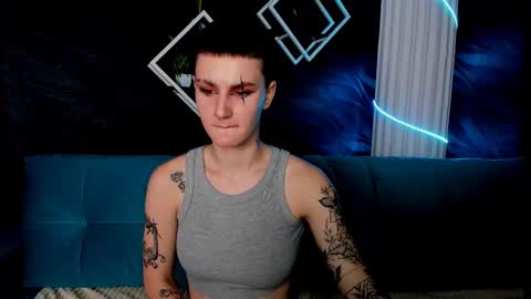 lindabryantt online show from March 6, 6:19 am