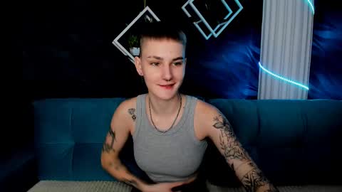 lindabryantt online show from March 11, 3:04 am