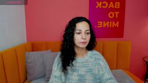 Snapshot of lindainsatiable chatting on March 10, 1:23 am Linda online show from March 10, 1:23 am