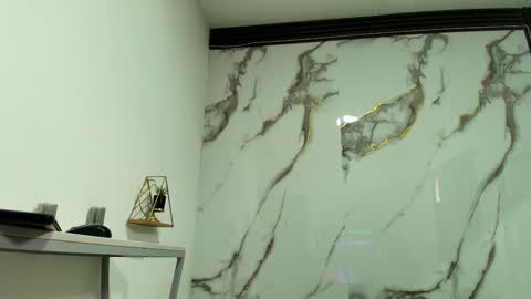  Lindsey  online show from February 28, 12:53 pm