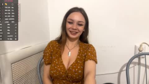 Snapshot of lindseytammo chatting on September 18, 6:34 pm Kate online show from September 18, 6:34 pm