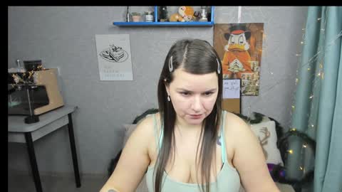 linerapitts online show from December 25, 11:33 am