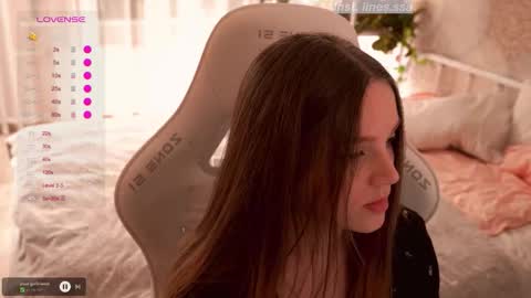 linesssssa online show from November 7, 5:04 pm