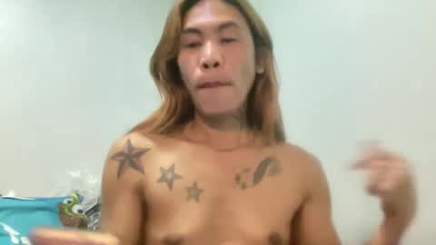 Snapshot of lingkure_69ts chatting on February 25, 6:25 am weng bustamante online show from February 25, 6:25 am