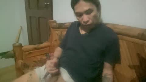 Snapshot of lingkure_69ts chatting on March 10, 6:45 pm weng bustamante online show from March 10, 6:45 pm