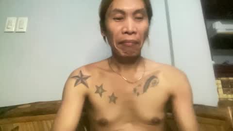 Snapshot of lingkure_69ts chatting on March 5, 12:22 pm weng bustamante online show from March 5, 12:22 pm