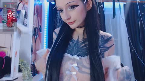 Lina online show from December 4, 2:03 am