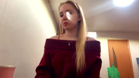 Rose online show from February 26, 7:39 pm